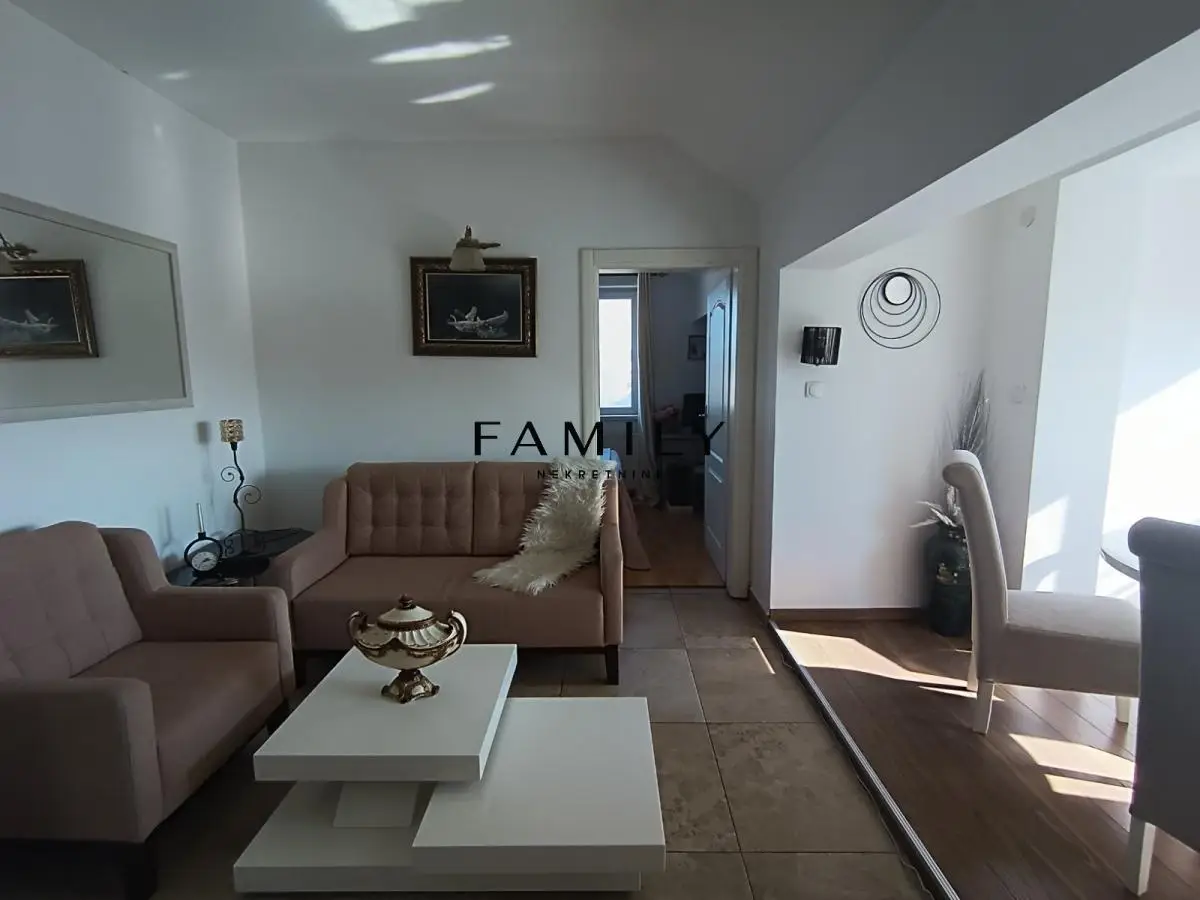 FULLY FURNISHED 2.5 APARTMENT IN A PRIME LOCATION – ĆIRPANOVA