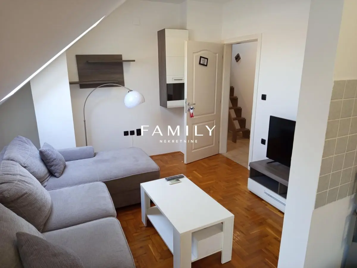 Fully furnished apartment with gallery and parking – Sajmište, 58 m², move-in ready!