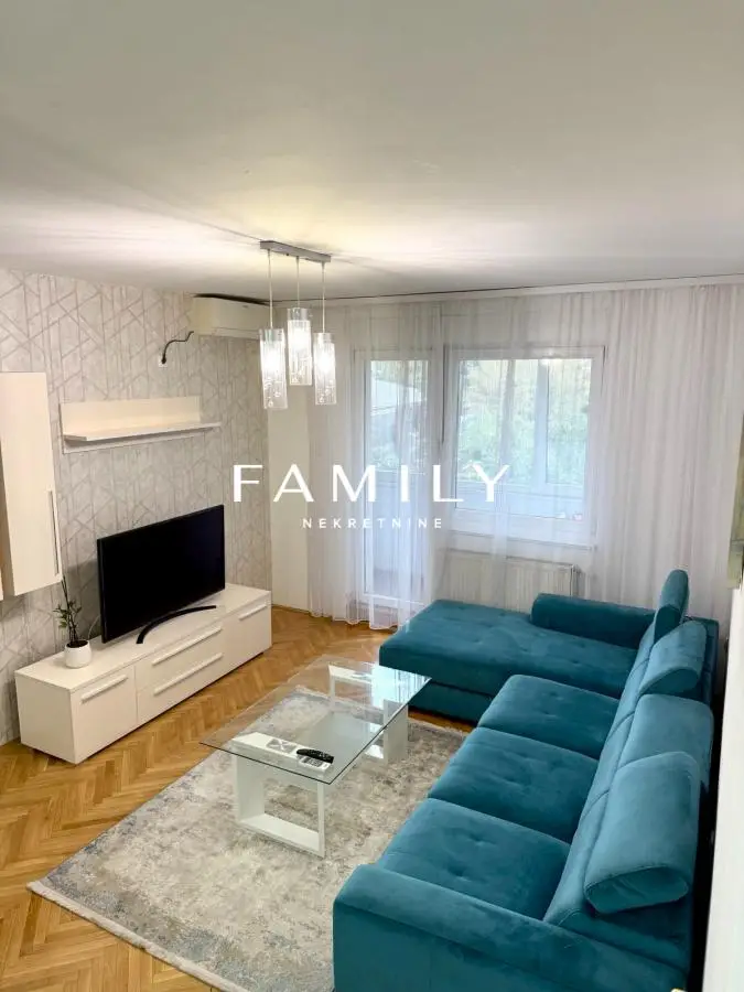 Modern furnished two-room apartment in Grbavica – 50m²