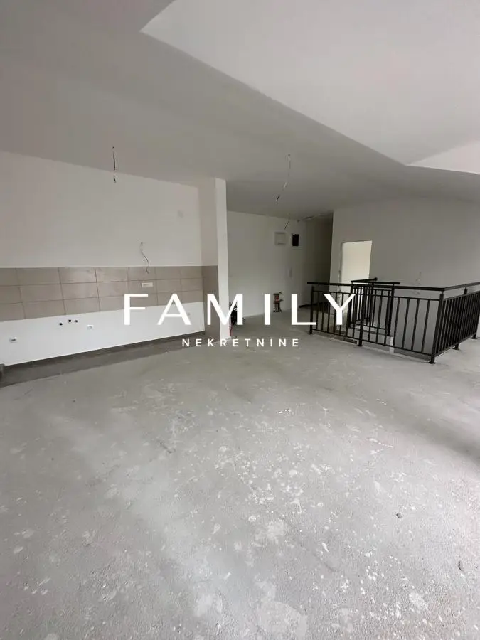 Spacious apartment in a new building for sale, located in Preradovićeva Street