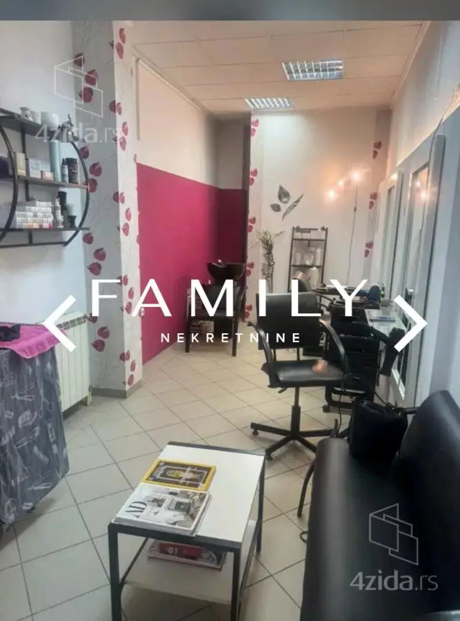 Commercial space for sale, Stari Grad, 25m²