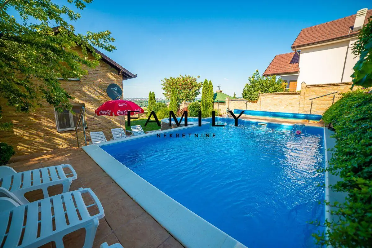 Luxurious weekend house for sale - Salaksije - Rakovac