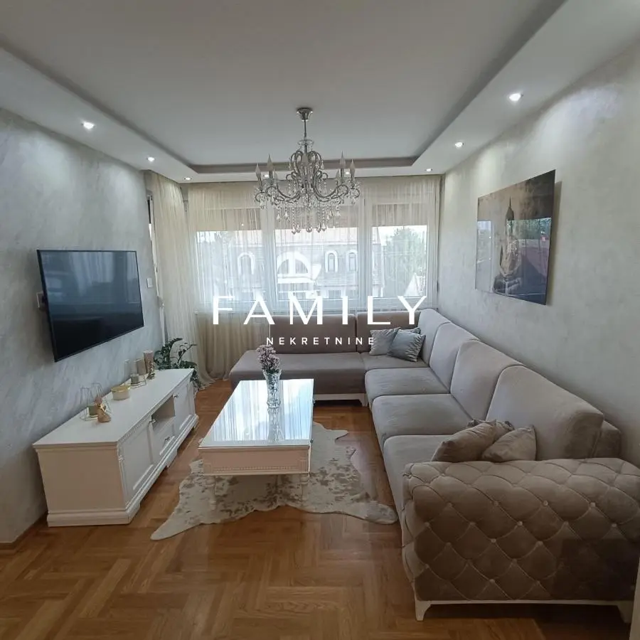 LUXURIOUS FOUR-BEDROOM APARTMENT WITH STORAGE AND GARAGE – TELEP, NOVI SAD