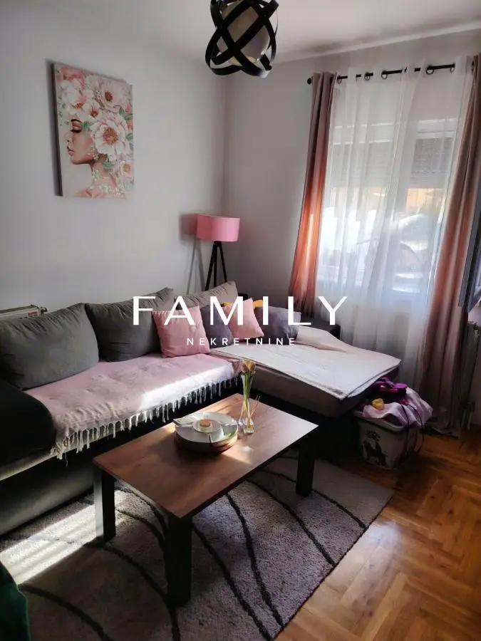 New, three-and-a-half-room apartment with parking – quiet area, Adice
