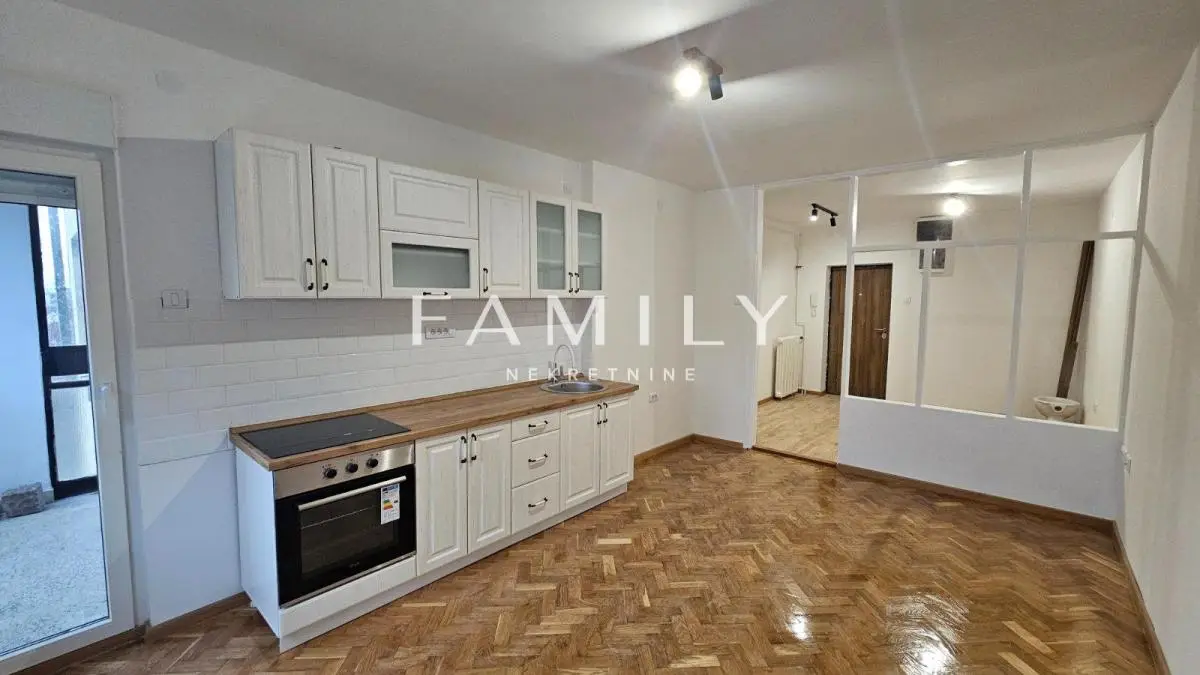 Completely renovated two-and-a-half room apartment in a top location – Railway Station