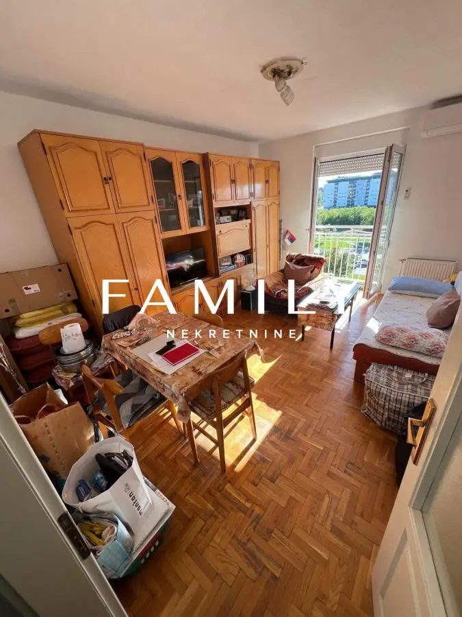 Perfect opportunity on Bulevar Evrope – One-room apartment of 30 m², immediately move-in ready!