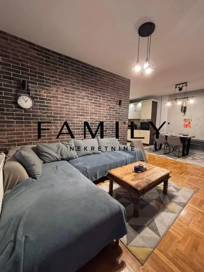Three-room courtyard-oriented apartment for sale 62m² – great location
