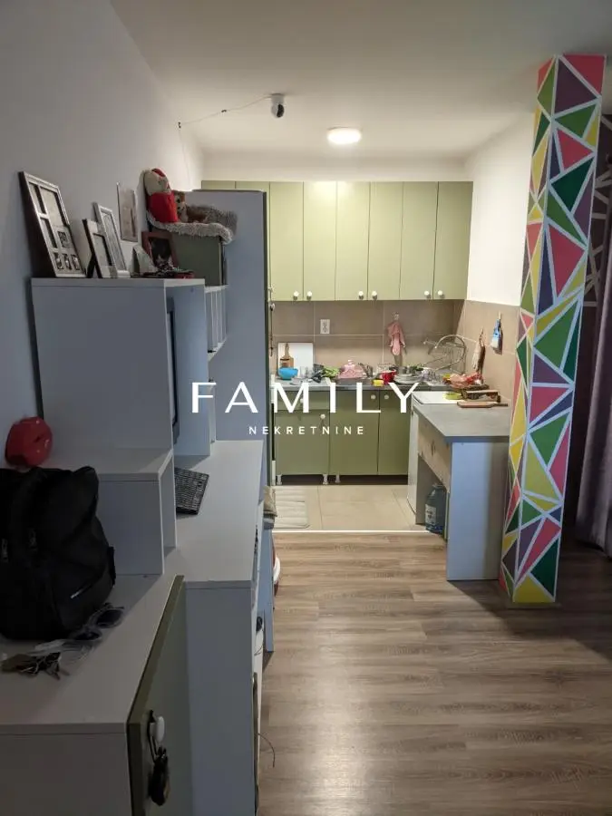 Cozy studio with parking place in a quiet part of Adice