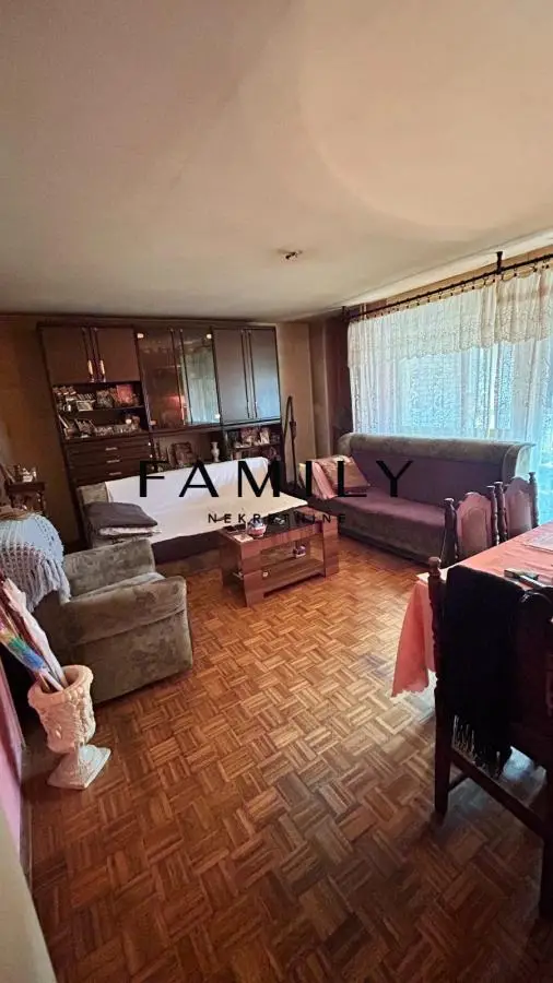 Two-and-a-half room apartment 59 m² with terrace – Novo Naselje, peaceful and family-friendly location
