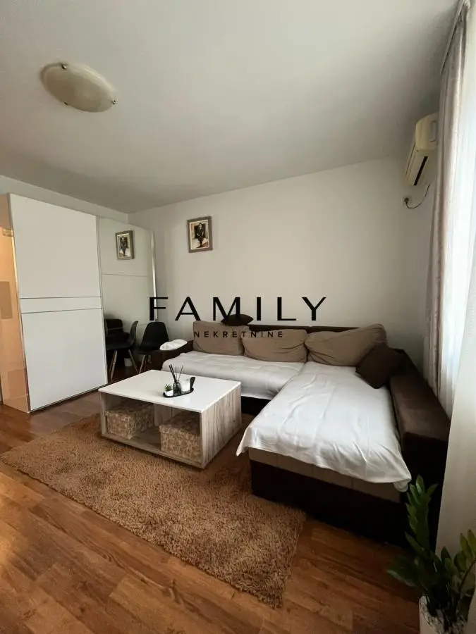 Stan 41m² — Bulevar Oslobođenja, Novi Sad