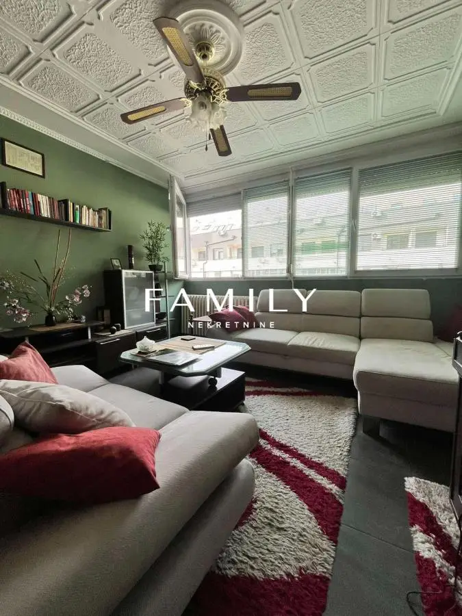 Spacious two-room apartment in Jirečekova Street – Liman 1