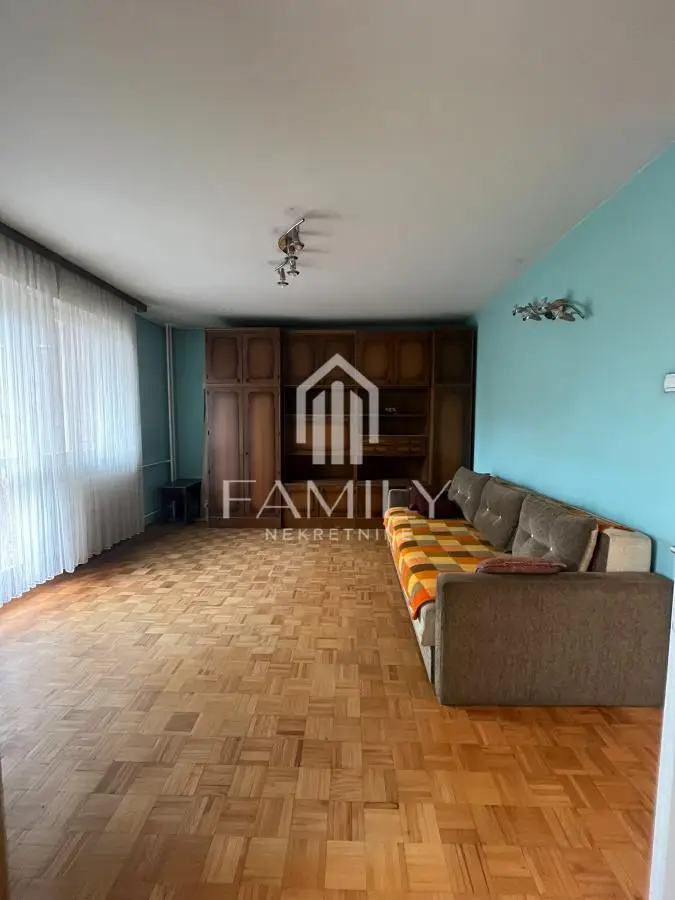 Three-room apartment in prime location – Bulevar oslobođenja