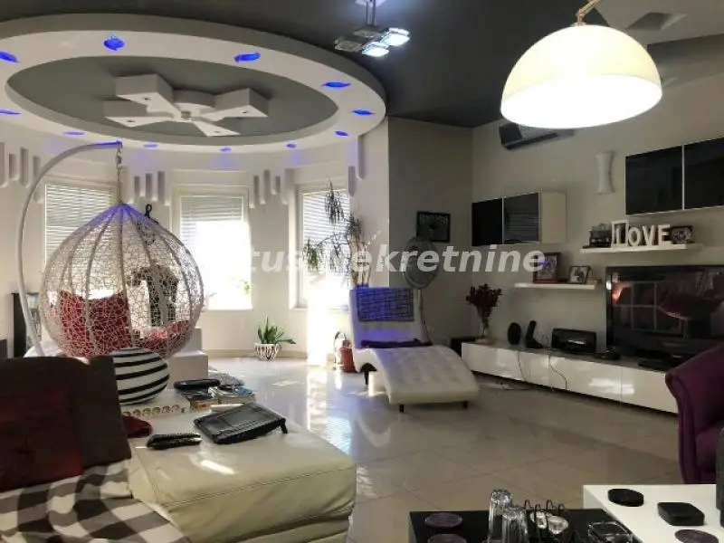LUX - VILLA - NOVI SAD - Adice- Veternik