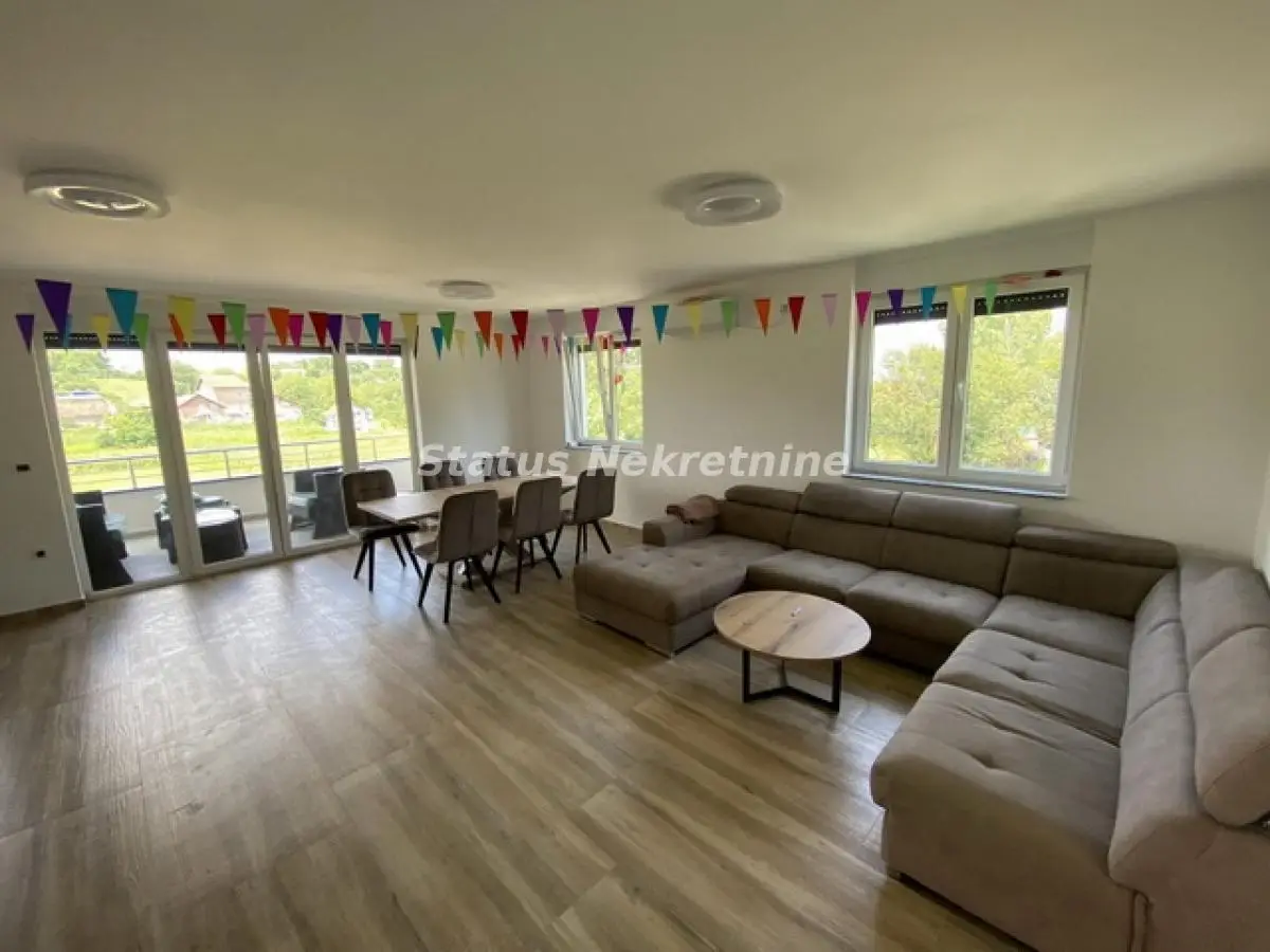 Petrovaradin-Move-in Ready Apartment 116 m2 with Large Terrace and Two Garage Spaces-065/385 8880