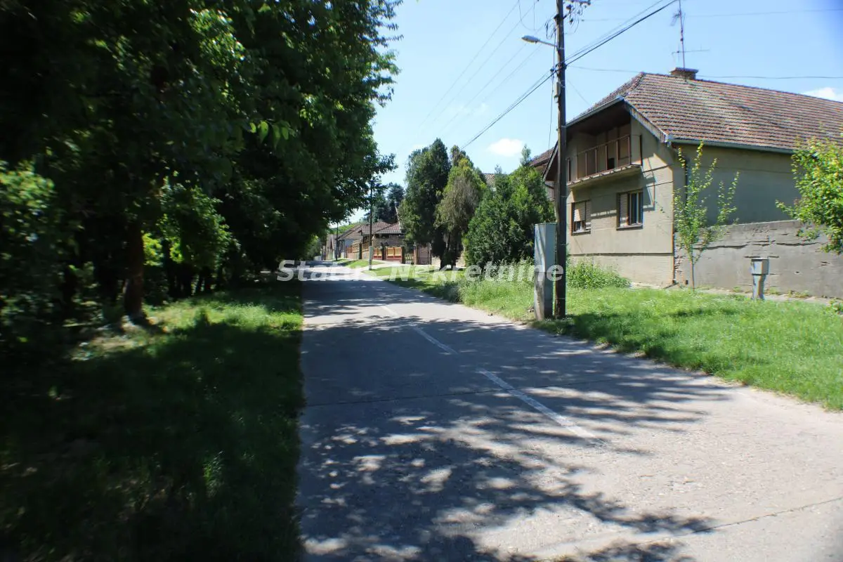 Great for future investment.. house Ground+Attic - Center