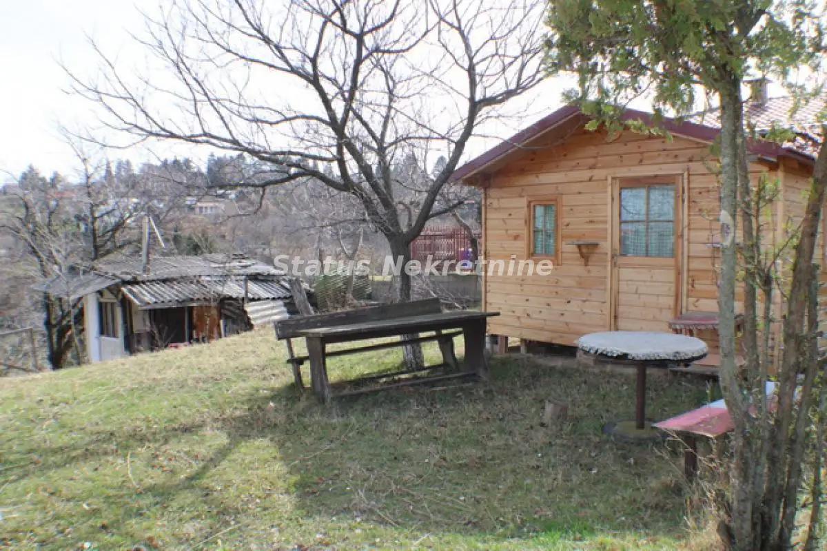 Popovica-Nice construction plot 826 m2 in Budžak-065/385 8880