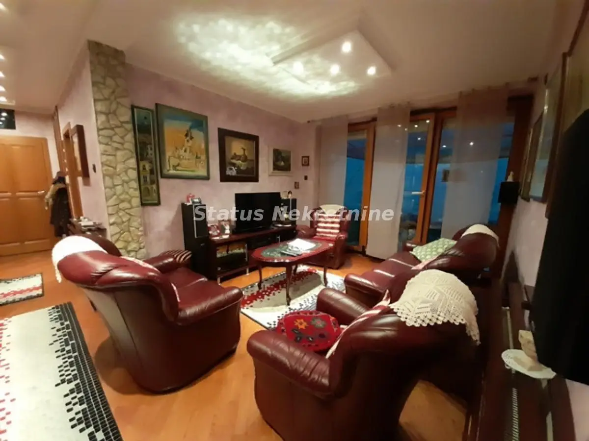 Novi Sad, Grbavica - Luxury Apartment 54m2 + Garage 13m2!!!