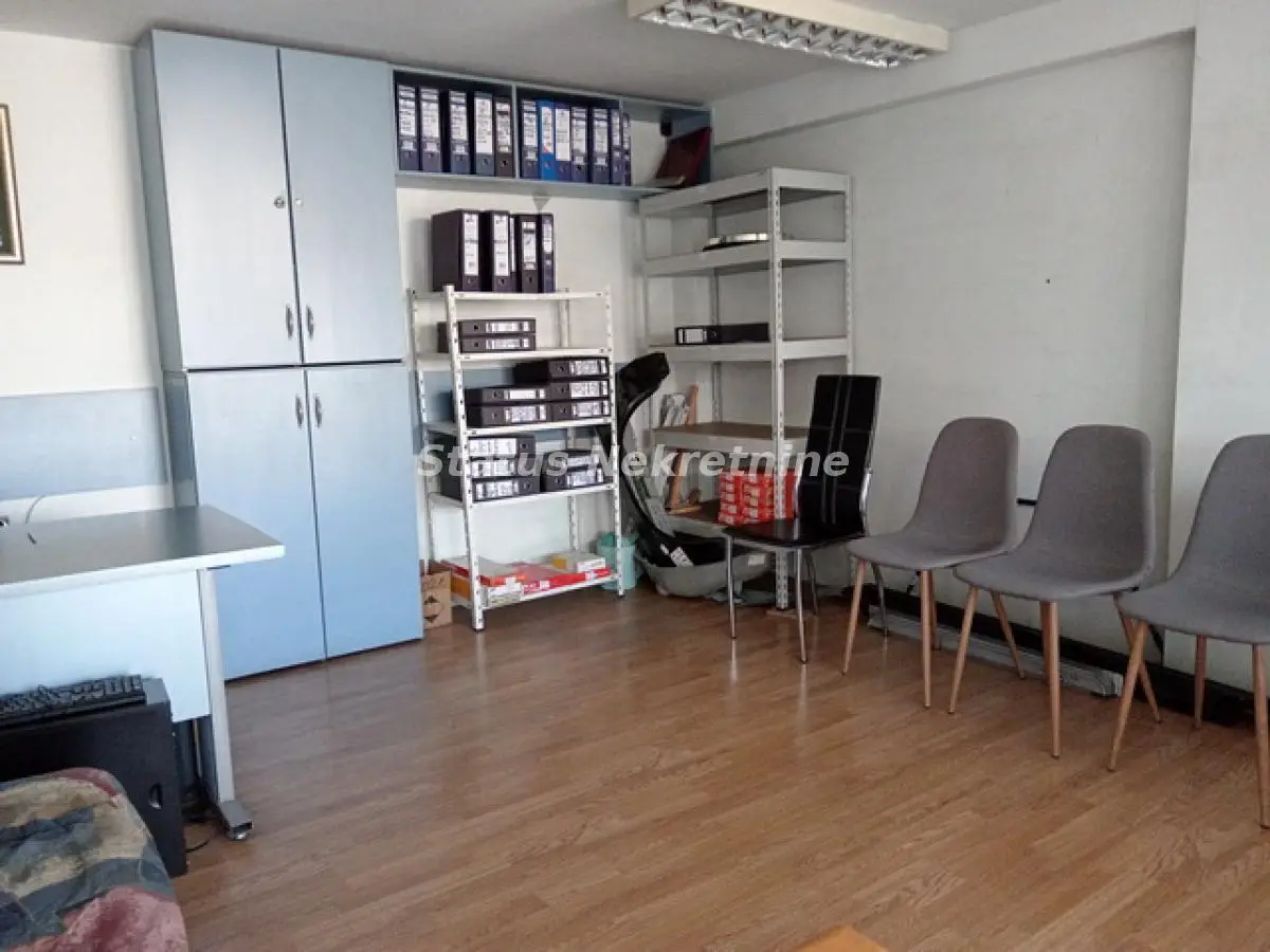 Street Shop in an Excellent Location - Temerinska 065 385 88 86