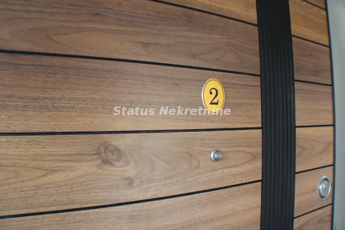 Stan 78m² — Petrovaradin, Petrovaradin (Novi Sad)