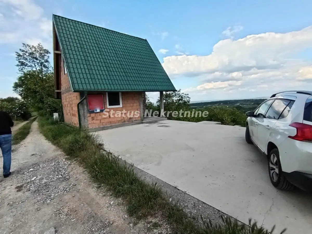 Weekend plot with a view, 5016 m2 -065/3858-888