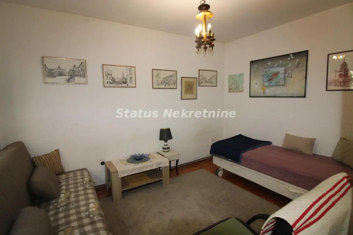 Nice apartment in Toplice Milana, near Bulevar Oslobođenja.