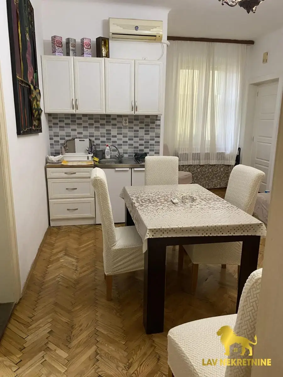 Kontakt:&nbsp;062 7445 42 (iskljucivo putem poruke poslati link ili agencijsku sifru na Viber/Whatsapp/SMS).Lav 2020 nek