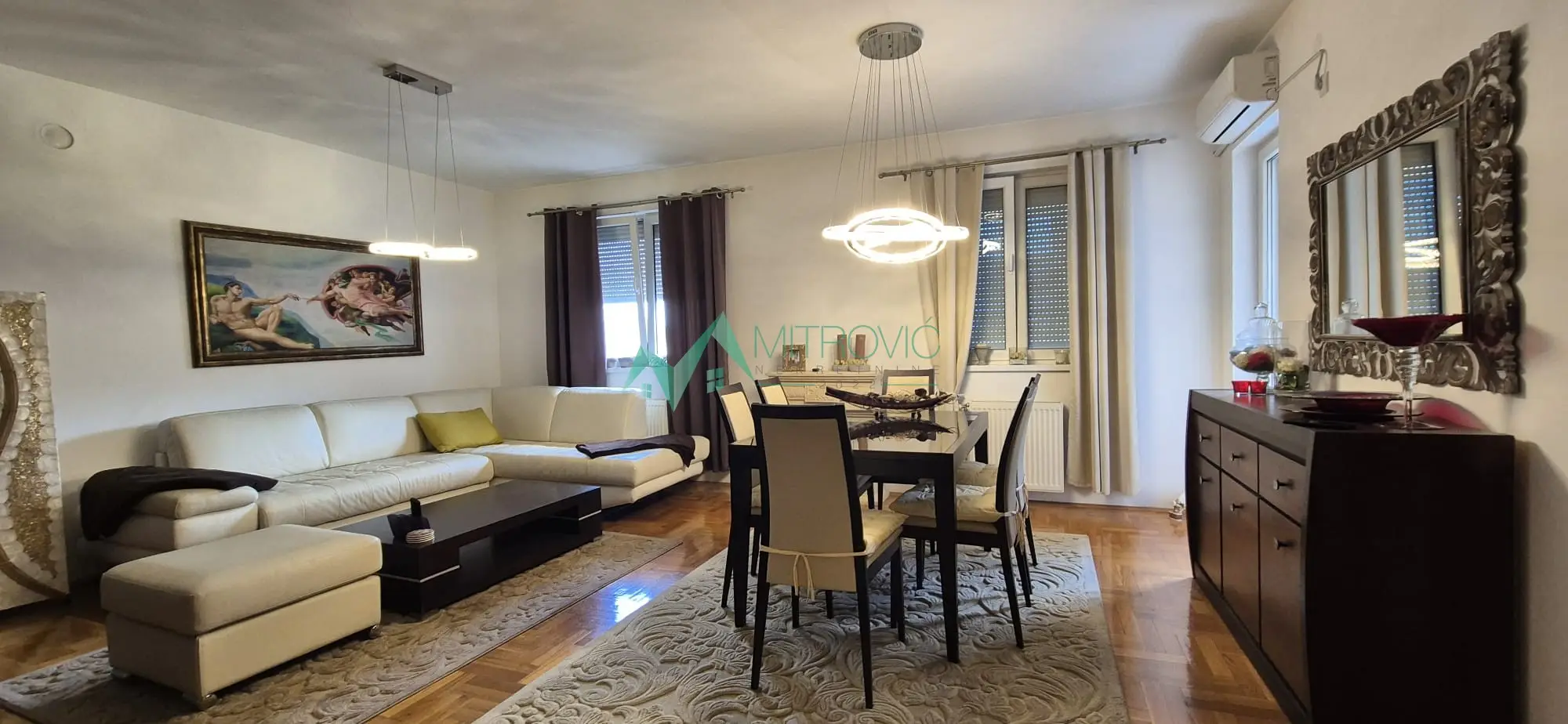 Продается четырехкомнатный дуплекс площадью 120м², см