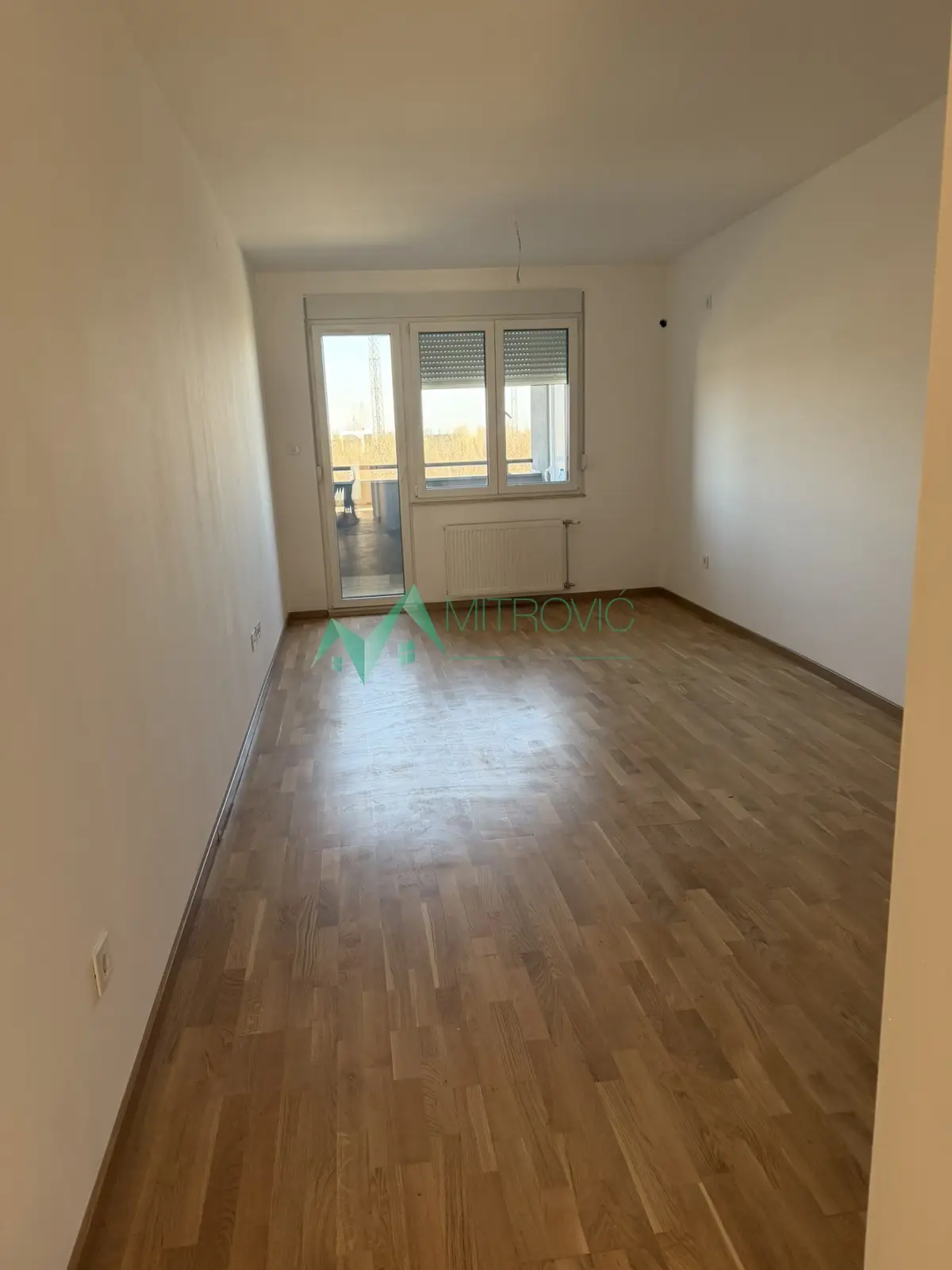New three-room apartment for rent
