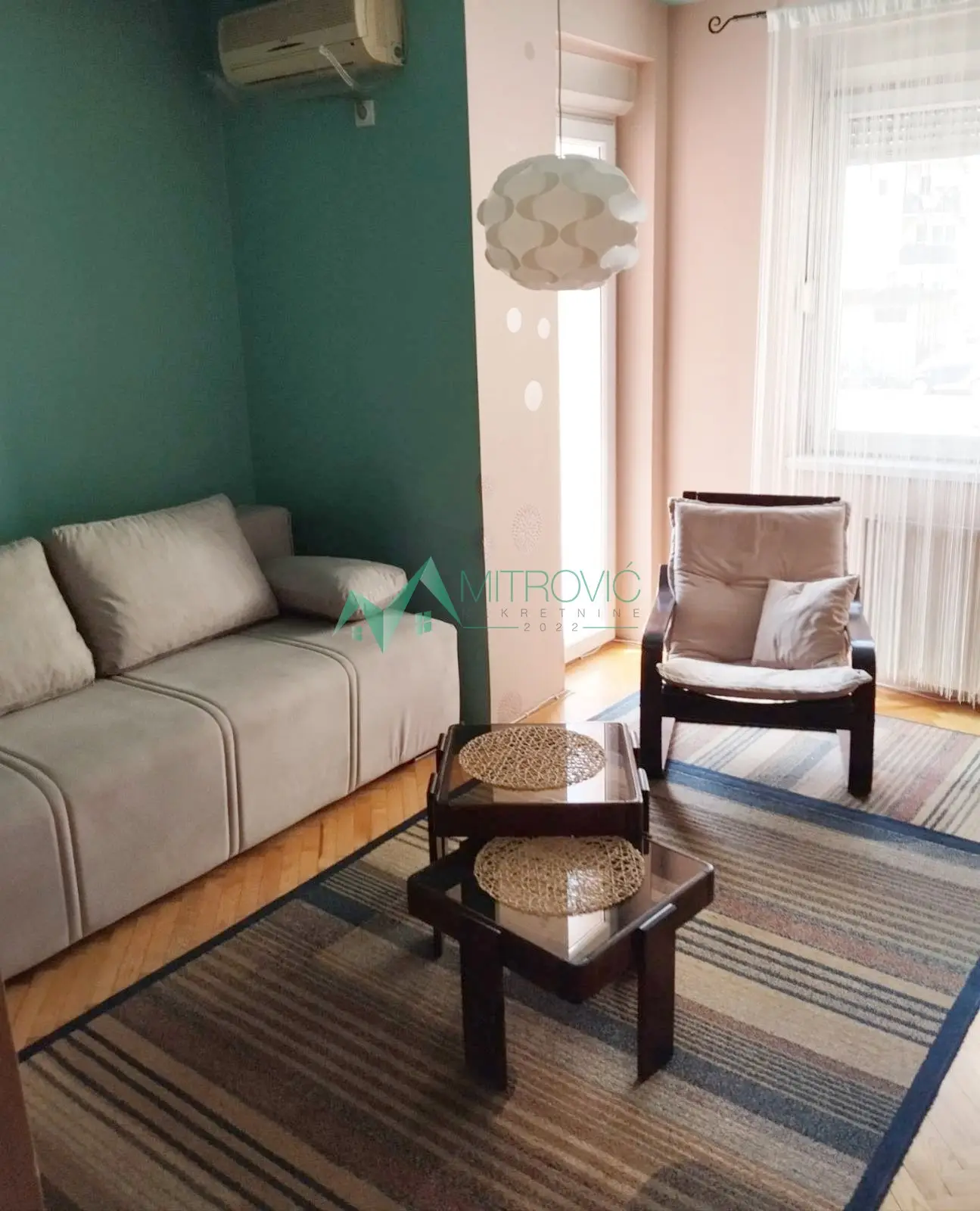One-bedroom apartment for sale in an excellent location near the Europe Boulevard.