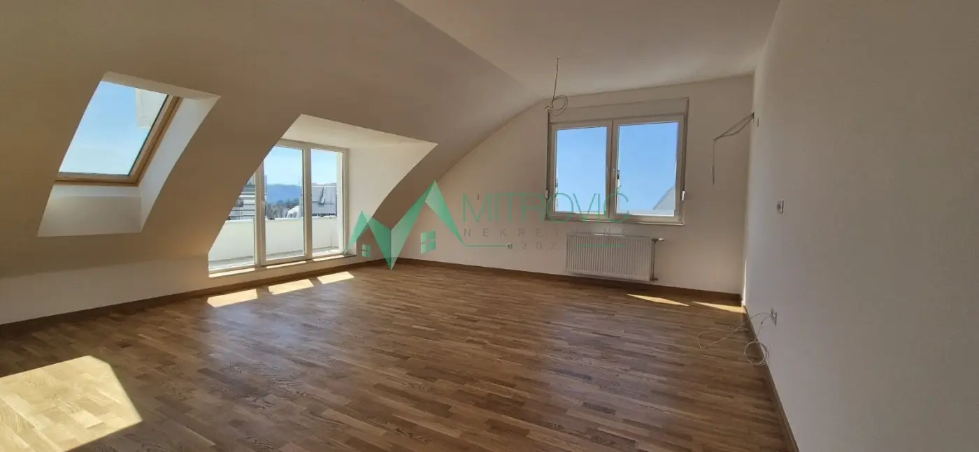 Petrovaradin - Two-and-a-half-room apartment with VAT refund, READY TO MOVE IN, duplex 78 m2