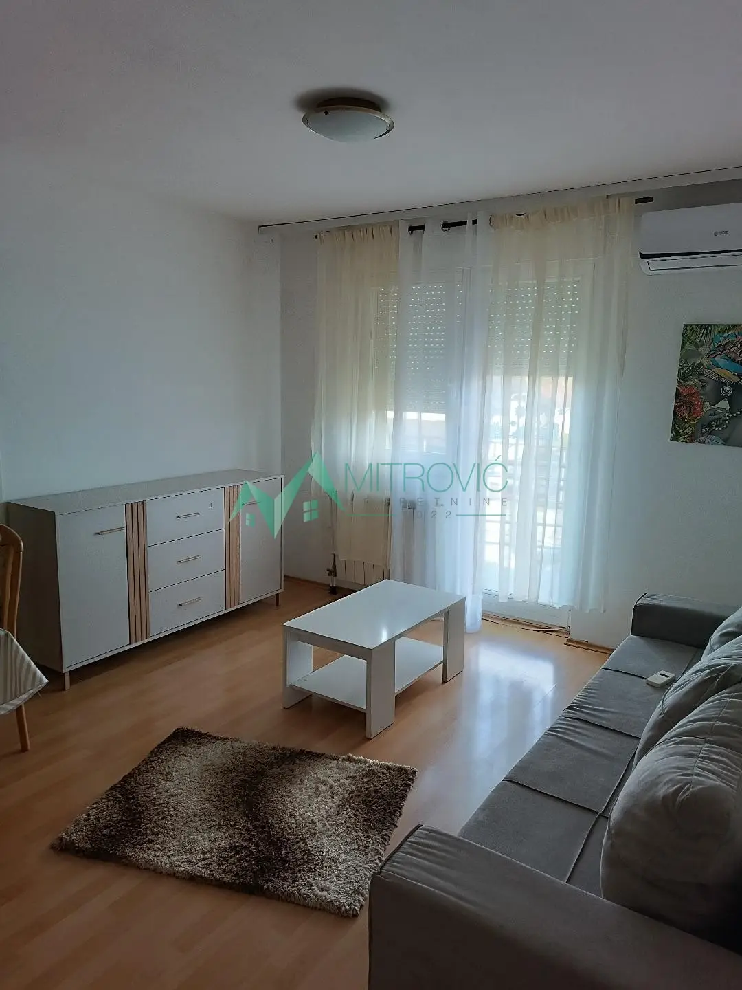 Move-in ready two-room apartment