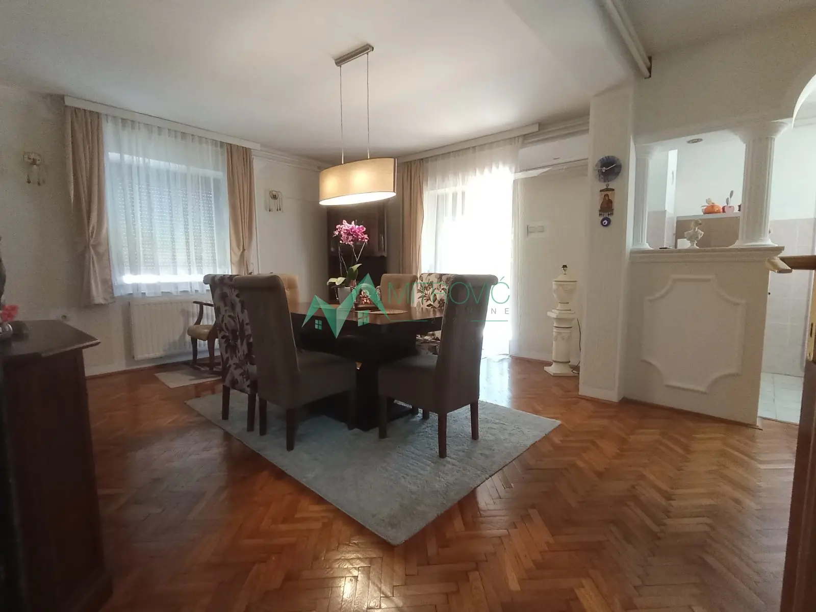 Family house for sale in Veternik – two residential units + auxiliary buildings