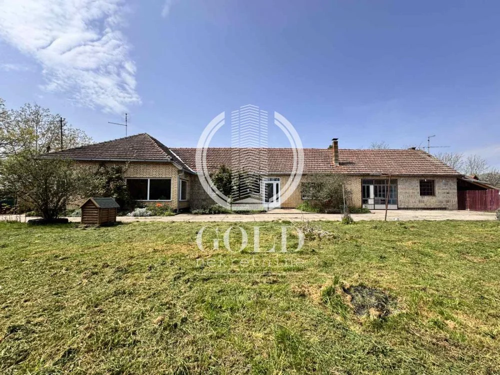 House for sale - Kisač. Registered. Exclusive offer ID#11932