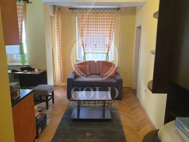 FOR RENT: STUDIO, 22m2, ROTKVARIJA - 250e ID#11881