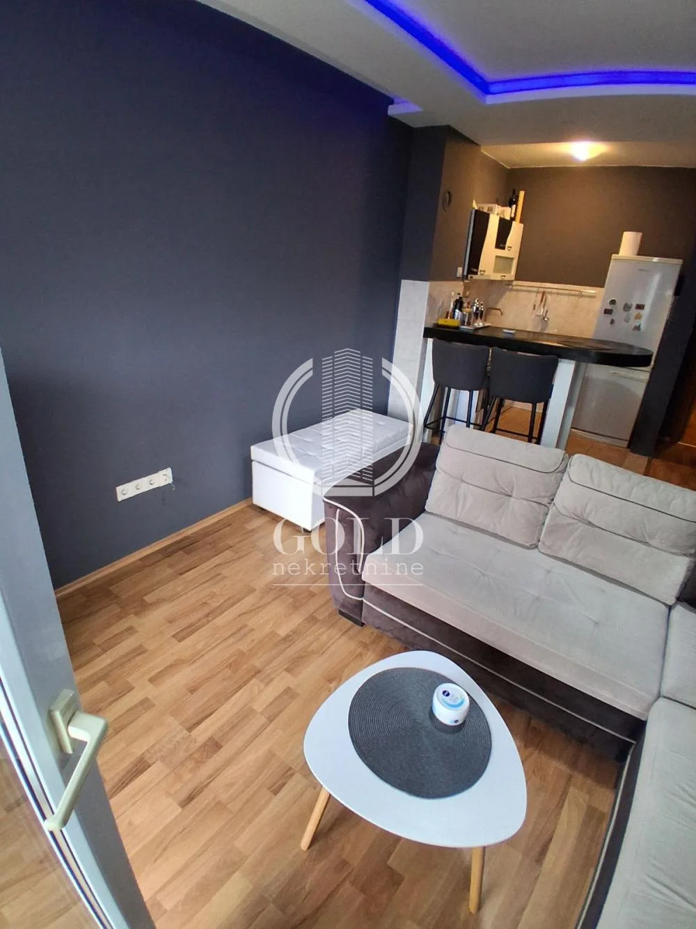 Sale of one-bedroom apartment in the center ID#11733
