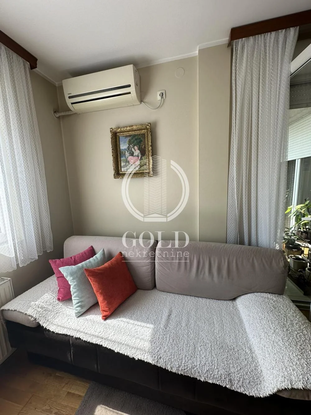 For sale - two-bedroom - 45m2 - Bulevar Patrijarha Pavla ID#11728
