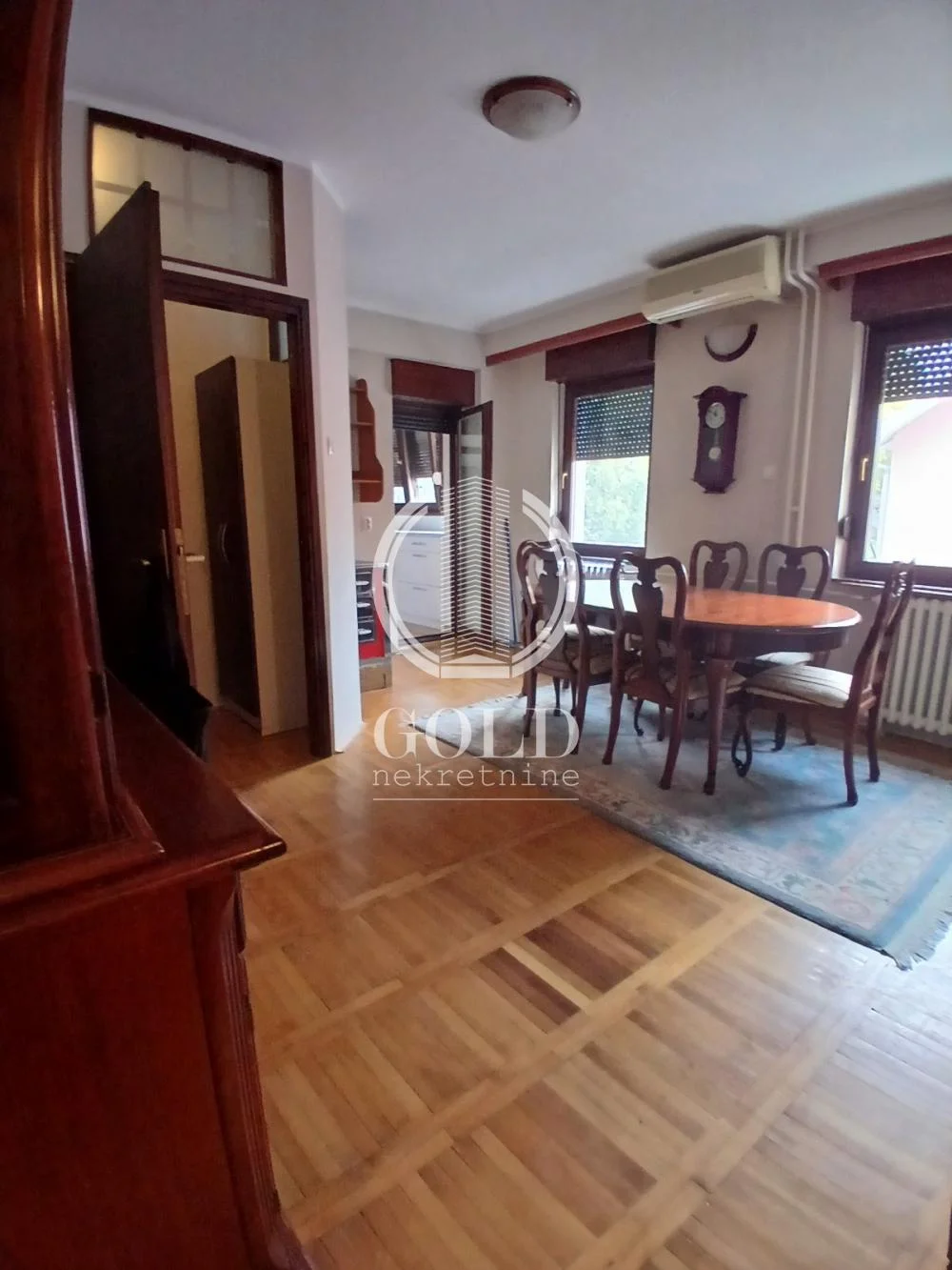PETS ALLOWED + GARAGE - Three-room apartment in the city center ID#10824