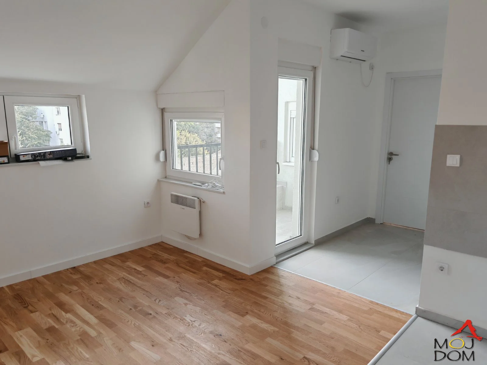 Apartment for sale – Grbavica outskirts

A brand new apartment of 36 m² for sale, located on the edge of Grbavica. The apartment has a separate room, functional layout, and is ideal both for living and as an investment.

There is the possibility of purchase via a mortga