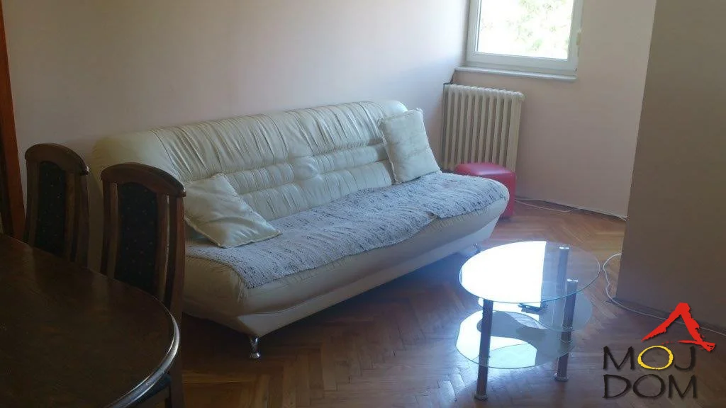 For sale – comfortable one-and-a-half room apartment of 46 m² with a terrace, Detelinara

We present to you a functional and bright one-and-a-half room apartment of 46 m², located on the second floor of a quality residential building with an elevator. The apartment is in a quiet