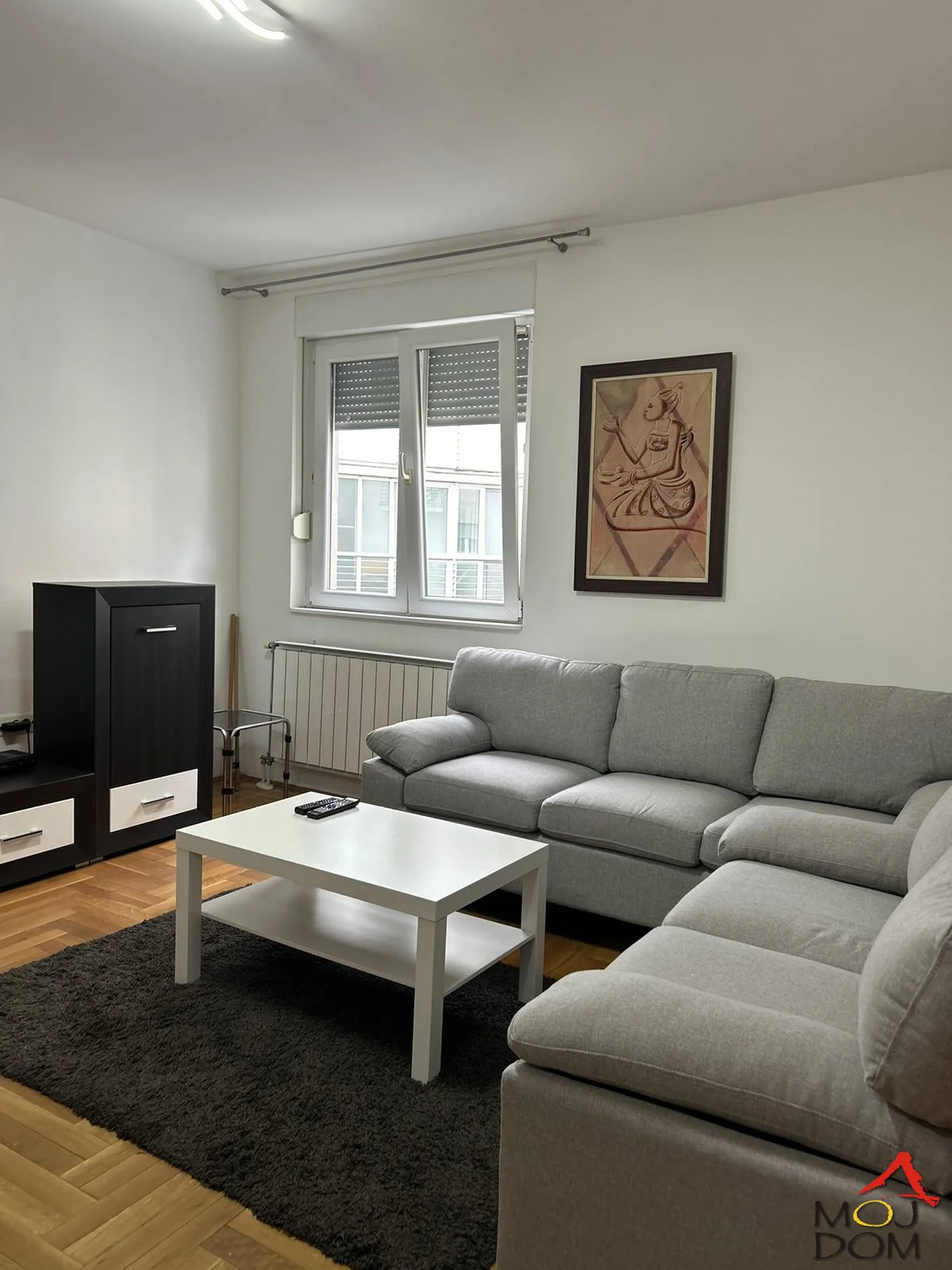 Three-room duplex apartment for rent on Bulevar Evrope, 67 m². The apartment is ideal for couples, families, or singles and offers a comfortable and functional space. It consists of two bedrooms, a living room, kitchen, two bathrooms, and two terraces that provi