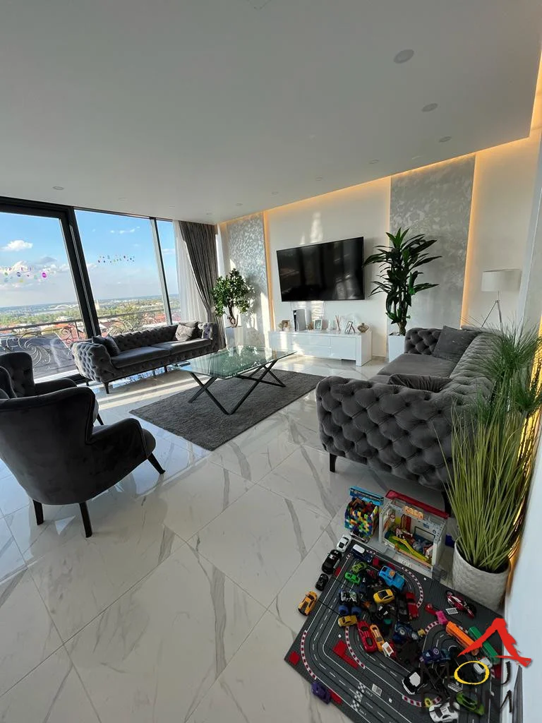 An extremely comfortable and luxuriously furnished apartment for rent in a modern residential building in Sremska Kamenica, only 4 km from the center of Novi Sad. The building faces the city, with an open panoramic view, in a quiet and prestigious environment.

The building has