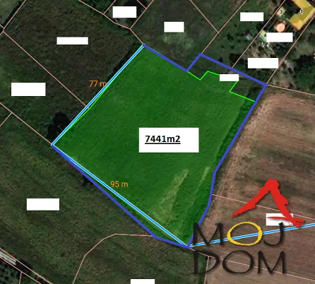 We offer land in Bukovac, wide and spacious, the parcel itself is 7441m2 with a minimum width of 77m. Division of plots and building of weekend homes is possible.
For more information call: 063304062
Ad code: 7001626
Moj Dom Real Estate, Novi Sad | Reg