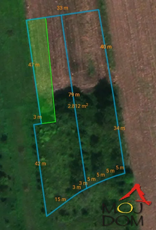 We are selling an excellent plot at Vezirac, for building a family house.

The plot has a street frontage of 41m, the road is currently gravel, the owner plans to pave it by spring.

Division of plots and construction of 3 houses possible.

Registered 1/1 and no encumbrances.