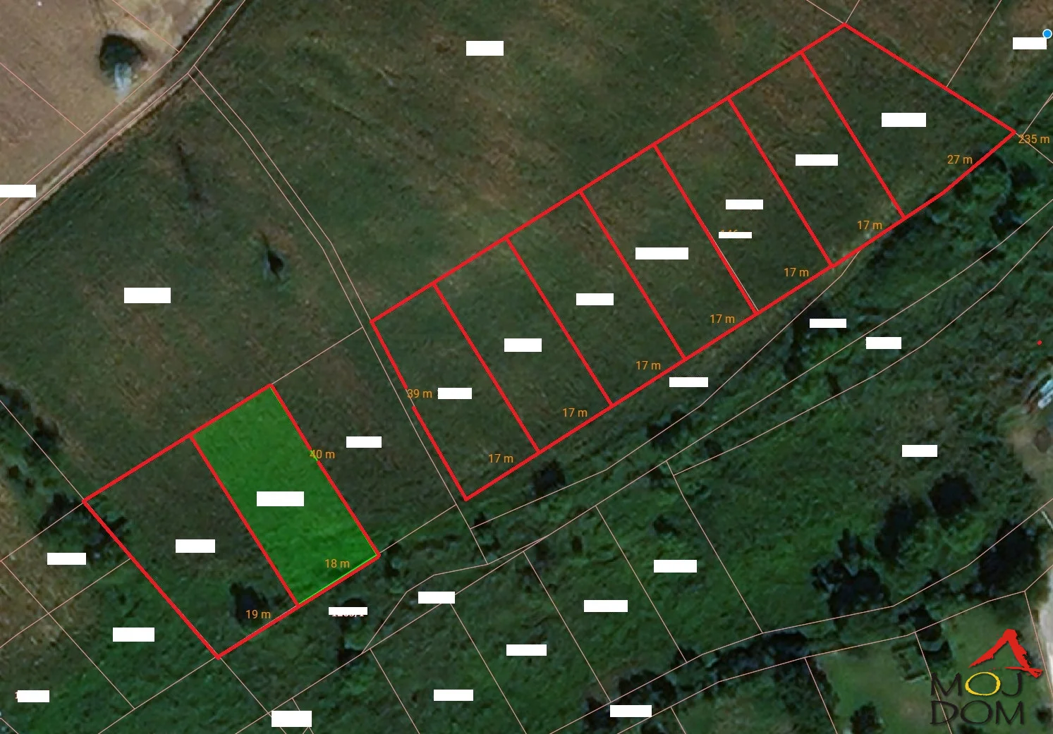 In the quiet neighborhood of Bukovac, we present the perfect opportunity to build your future home! There are nine building plots available, ranging from 633m² to 744m², ideal for family houses.
The frontage width of the plots