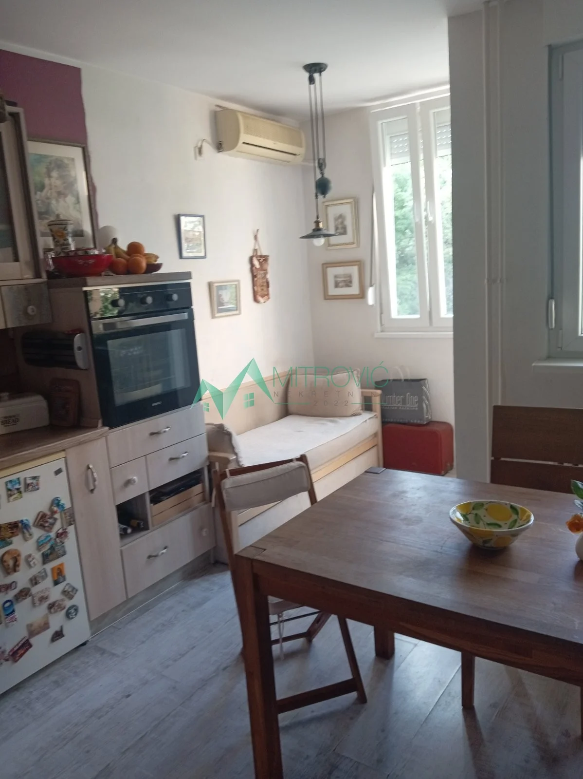 Novi Sad, Sajam, two-room apartment with furniture