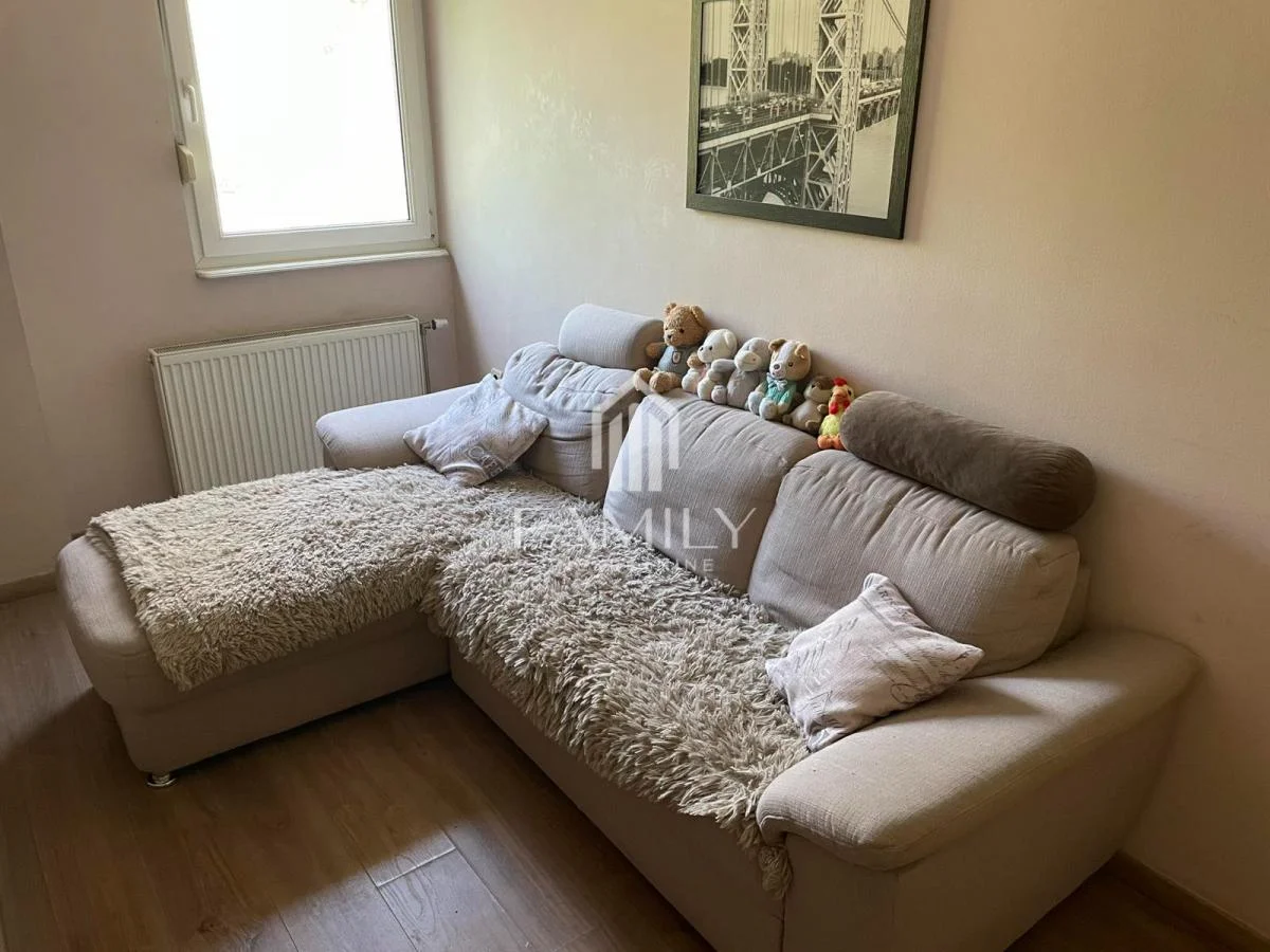 Moderan i kompletno namešten stan na Grbavici – useljiv od 01.06.