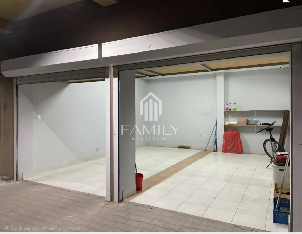 Garaža / magacin za izdavanje – Adamovićevo – 35 m² + galerija