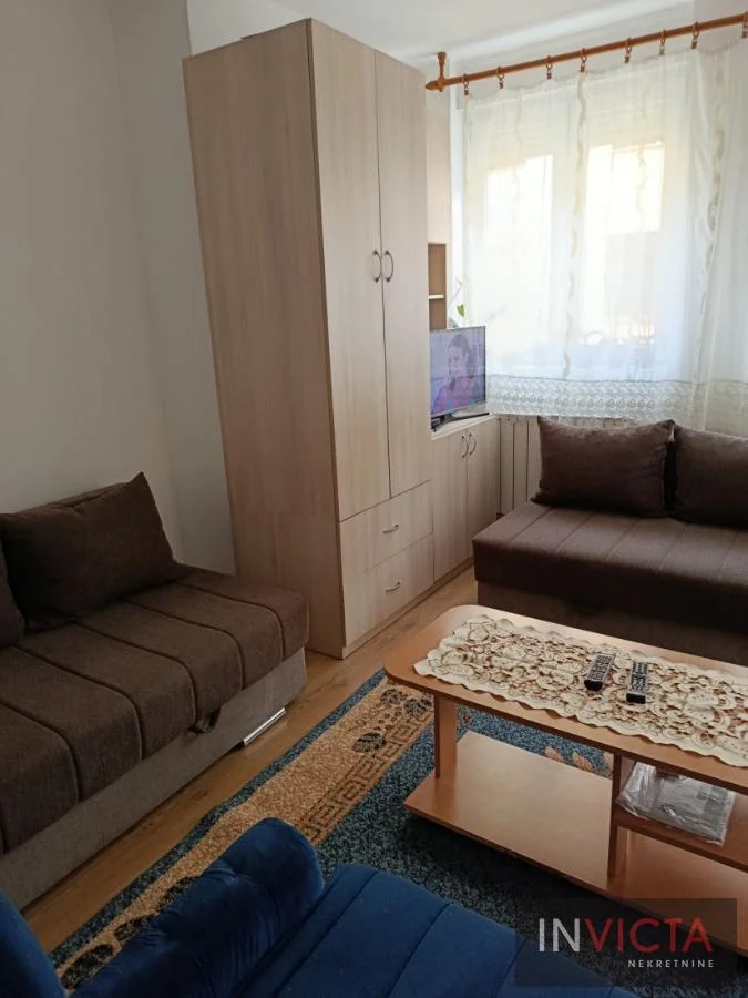 Garsonjera -  Bul.oslobođenja