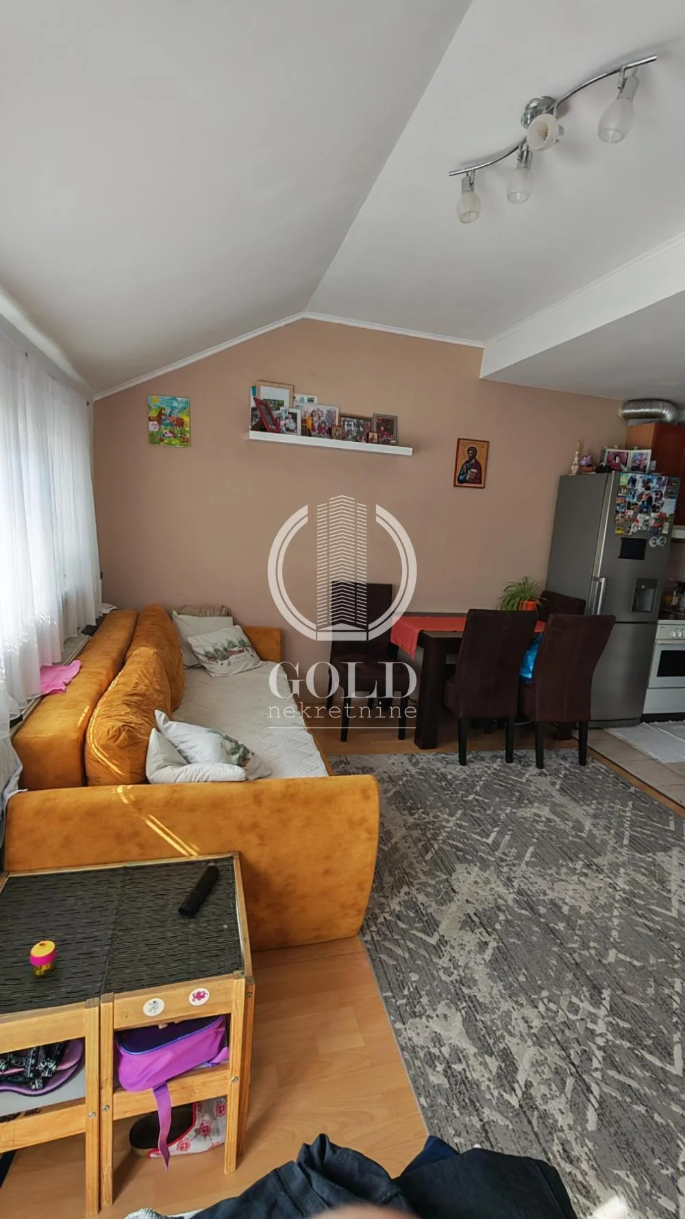 PRODAJA - DVOIPOSOBAN - 39M2 - BULEVAR OSLOBODJENJA - 4. BEZ LIFTA ID#12148