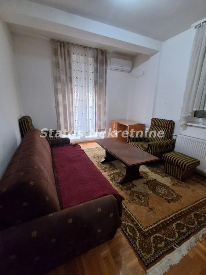 Dvosoban stan 37 m², Centar, Novi Sad, 3. sprat
